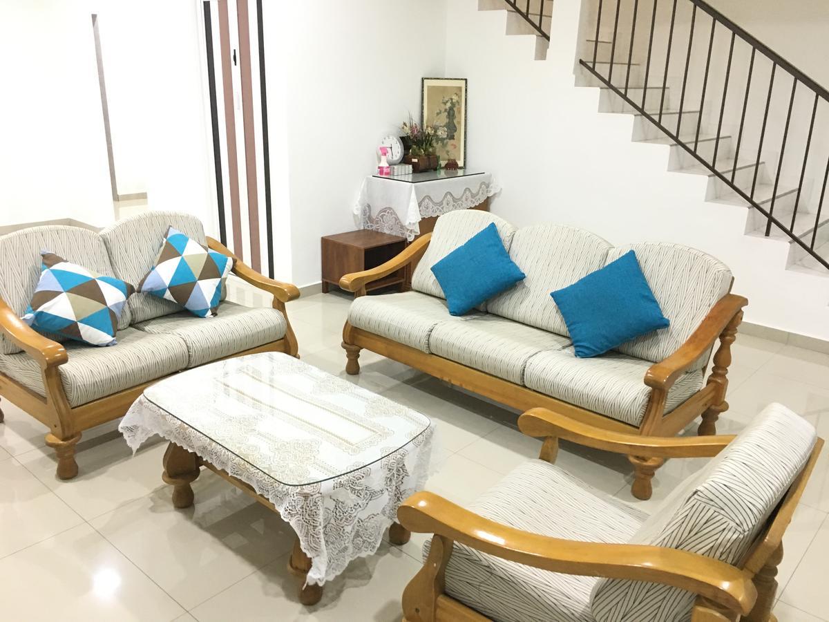 Bukit Katil Indah Homestay Malacca Екстериор снимка